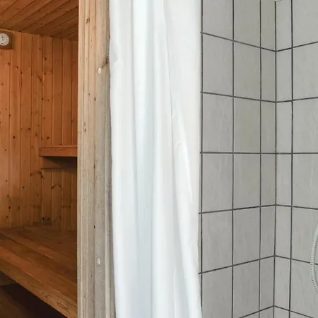 Дом отдыха Four-bedroom Holiday In Skjern *